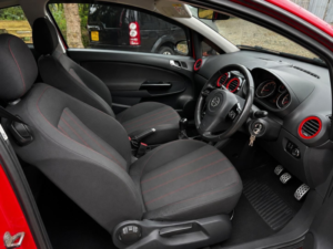 2014 Vauxhall Corsa 1.2 16v Limited Edition in Red — image 6