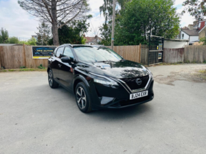2024 Nissan Qashqai 1.3 Dig-T Mhev N-Connecta Xtron Euro 6 (s/s) 5dr in Black — image 3