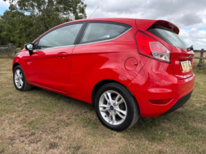 2017 Ford Fiesta 1.25 Zetec Euro 6 3dr in Red — image 6
