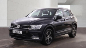 2017 Volkswagen Tiguan 2.0 Tdi Bluemotion Tech Se Navigation 4motion Euro 6 (s/s) 5dr in Black — image 3