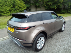 2020 Land Rover Range Rover Evoque 2.0 D150 S in Brown — image 6
