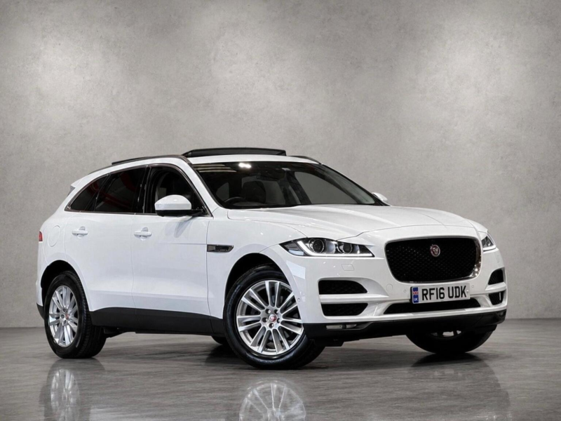2016 Jaguar F-Pace 2.0 D180 Portfolio Auto AWD Euro 6 (s/s) 5dr in White — image 1