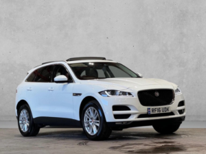 2016 Jaguar F-Pace 2.0 D180 Portfolio Auto AWD Euro 6 (s/s) 5dr in White — image 6