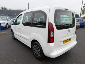 2013 Peugeot Partner Tepee 1.6 Hdi Tepee S in White — image 3