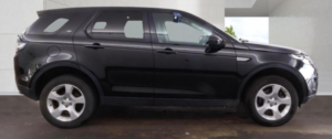 2017 Land Rover Discovery Sport 2.0 Td4 Pure Edition 4WD Euro 6 (s/s) 5dr (5 Seat) in Black — image 5