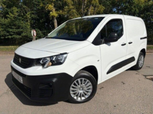 2021 Peugeot Partner 1.5 Bluehdi 650 Professional Premium Standard Panel Van Swb Euro 6 5dr in White — image 3