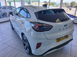 2025 Ford Puma 1.0 Puma St-Line 5 Door 1.0l Ecoboost 125ps Mhev 6 Speed Manual in White — image 3