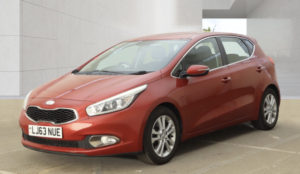 2013 Kia Ceed 1.6 Crdi 2 in Red — image 2
