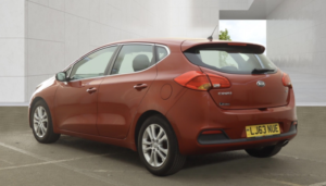 2013 Kia Ceed 1.6 Crdi 2 in Red — image 3