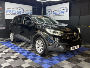 2016 Renault Kadjar 1.5 Dynamique Nav Dci 110 in Black — image 2