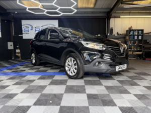 2016 Renault Kadjar 1.5 Dynamique Nav Dci 110 in Black — image 5