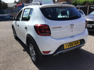 2019 Dacia Sandero Stepway 0.9 Tce Essential Euro 6 (s/s) 5dr in White — image 4