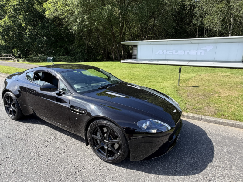 2007 Aston Martin Vantage 4.3 V8 in Black — image 1