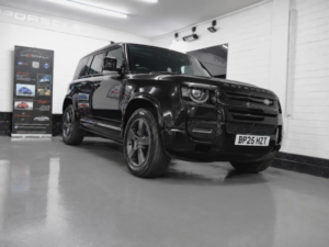 2025 Land Rover Defender 110 3.0 D350 Mhev X-Dynamic Se (7 Seats) SUV 5dr Diesel Auto 4WD Euro 6 Automatic in Black — image 6