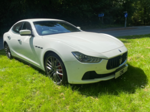 2016 Maserati Ghibli Dv6 in White — image 2