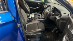 2020 Vauxhall Grandland X 1.5 Turbo D Griffin SUV 5dr Diesel Manual Euro 6 (s/s) (130 Ps) in Blue — image 2