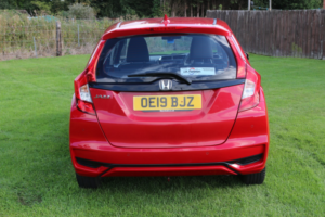 2019 Honda Jazz 1.3 I-Vtec Se Navi in Red — image 6