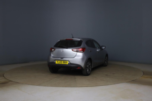 2016 Mazda Mazda2 1.5 Skyactiv-G Sport Nav Euro 6 (s/s) 5dr in Silver — image 5