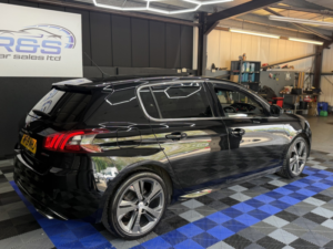 2019 Peugeot 308 1.2 Puretech Gpf Gt Line in Black — image 5