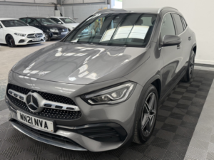 2021 Mercedes-Benz Gla 2.0 Gla200d Amg Line in Grey — image 3
