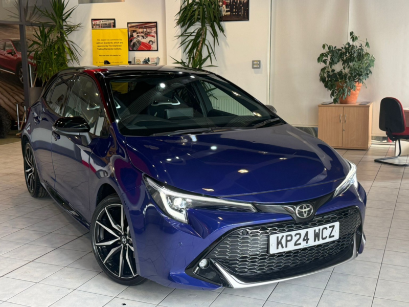 2024 Toyota Corolla 2.0 Vvt-H Gr Sport in Blue — image 1