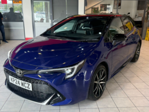 2024 Toyota Corolla 2.0 Vvt-H Gr Sport in Blue — image 5