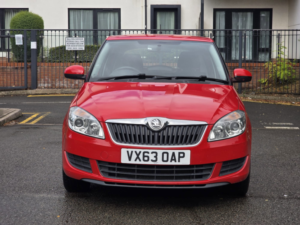2013 Skoda Fabia 1.2 Se Hatchback 5dr Petrol Manual Euro 5 (69 Ps) in Red — image 2