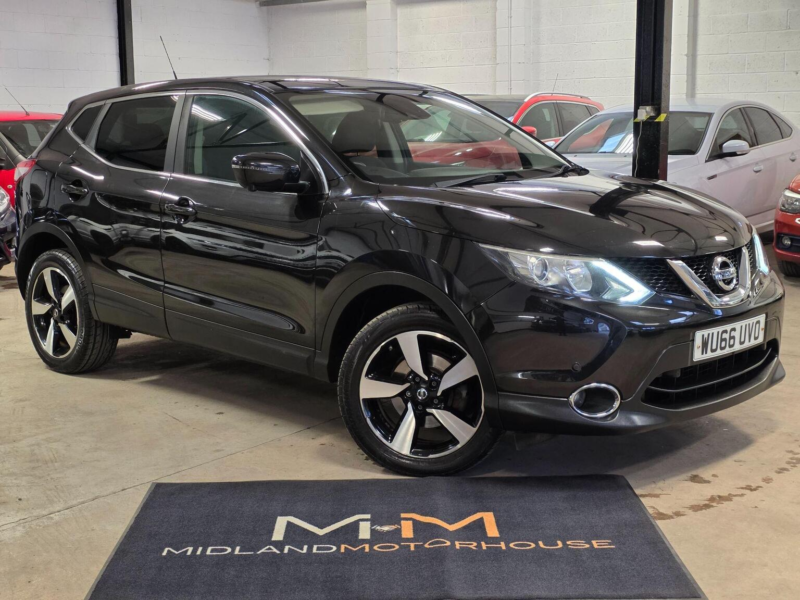 2016 Nissan Qashqai 1.5 Dci N-Connecta 2WD Euro 6 (s/s) 5dr in Black — image 1