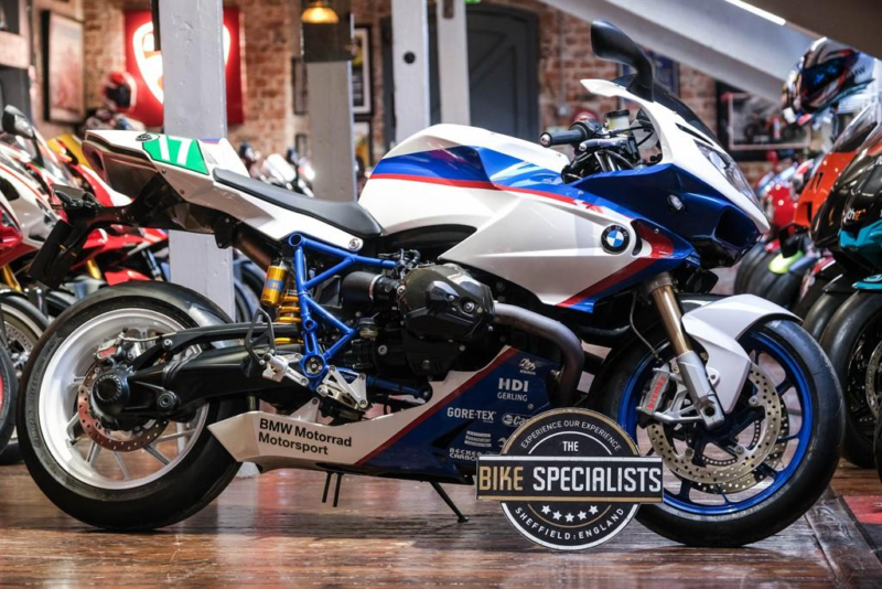 2011 BMW Hp2 Sport Hp2 Sport Motorad Edition Only 399 Miles in White — image 1