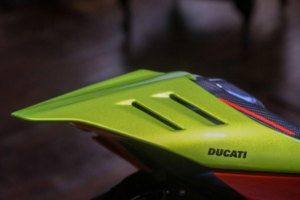 2023 Ducati Streetfighter V4 *lamborghini Limited Edition No: 519 Of 630* in Multicolour — image 6