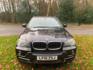 2010 BMW X5 Xdrive30d Se in Black — image 3