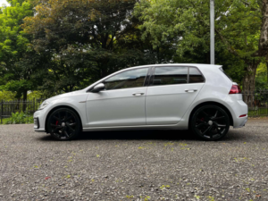 2017 Volkswagen Golf 2.0 Golf Gtd Tdi 5dr in Silver — image 2