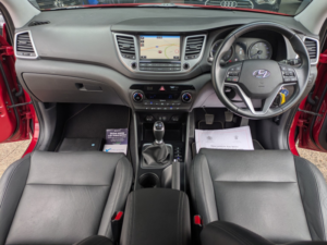 2017 Hyundai Tucson 1.7 Tucson Sport Edition. Full Service Just Done. Sat Nav. Heated Seats. Rear Camera. in Red — image 4