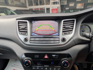 2017 Hyundai Tucson 1.7 Tucson Sport Edition. Full Service Just Done. Sat Nav. Heated Seats. Rear Camera. in Red — image 5