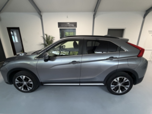 2018 Mitsubishi Eclipse Cross 1.5 T 3 in Grey — image 2