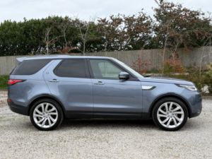 2018 Land Rover Discovery 2.0 Sd4 Hse Luxury Auto 4WD Euro 6 (s/s) 5dr in Blue — image 2