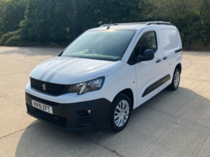 2019 Peugeot Partner 1.6 Bluehdi 1000 Professional No Vat in White — image 6
