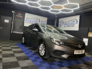 2020 Vauxhall Astra 1.5 Turbo D Se in Grey — image 4
