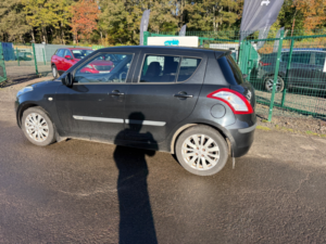 2011 Suzuki Swift 1.2 Sz4 Hatchback 5dr Petrol Auto Euro 5 (94 Ps) in Black — image 4
