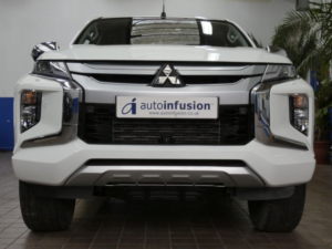 2019 Mitsubishi L200 2.2 Di-D Dc Barbarian X Pickup Double Cab 4dr Diesel Auto 4WD Euro 6 (s/s) (150 Ps) in White — image 5