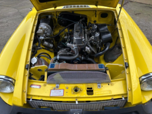 1975 MG Mgb 1.8 Roadster in Yellow — image 5