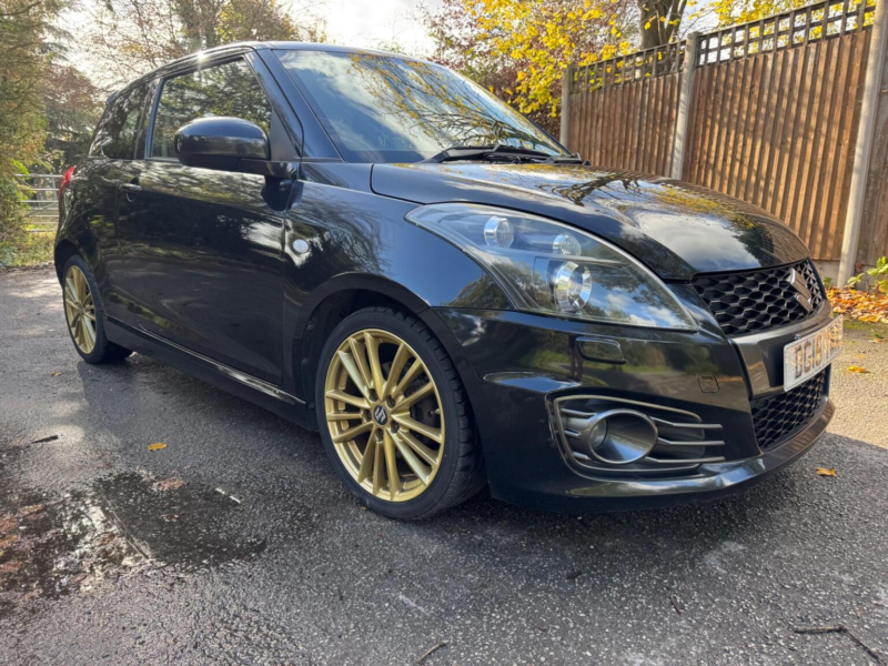 2015 Suzuki Swift 1.6 Sport Euro 5 3dr (snav) in Black — image 1