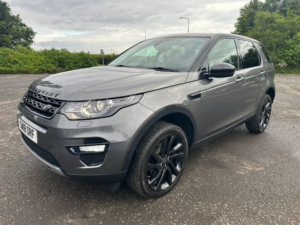 2018 Land Rover Discovery Sport 2.0 Td4 Hse Black in Grey — image 2