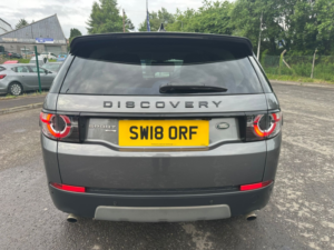 2018 Land Rover Discovery Sport 2.0 Td4 Hse Black in Grey — image 5