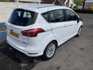 2014 Ford B-Max 1.0 T Ecoboost Titanium in White — image 2
