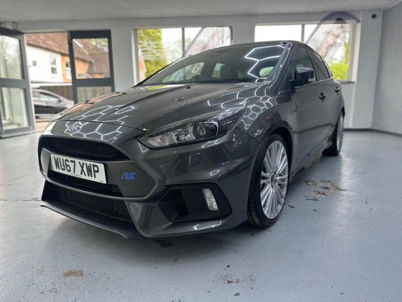 2017 Ford Focus 2.3t Ecoboost Rs AWD Euro 6 (s/s) 5dr in Grey — image 1