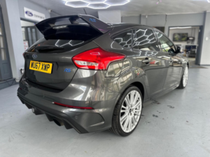2017 Ford Focus 2.3t Ecoboost Rs AWD Euro 6 (s/s) 5dr in Grey — image 5
