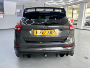 2017 Ford Focus 2.3t Ecoboost Rs AWD Euro 6 (s/s) 5dr in Grey — image 6