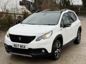 2017 Peugeot 2008 1.2 Puretech Gt Line in White — image 3