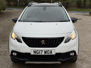 2017 Peugeot 2008 1.2 Puretech Gt Line in White — image 5